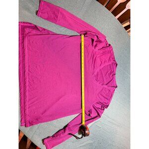 Womens Magenta Long Sleeve V-Neck Athletic Top With Thumbholes Lightweight & Bre
